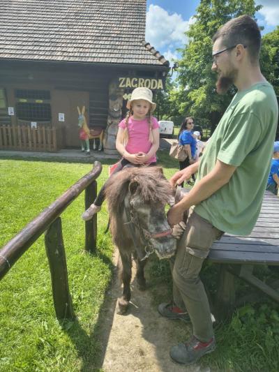 dziecko na koniku 14.jpg