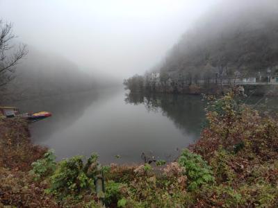 Widok na jezioro w Lillafurd