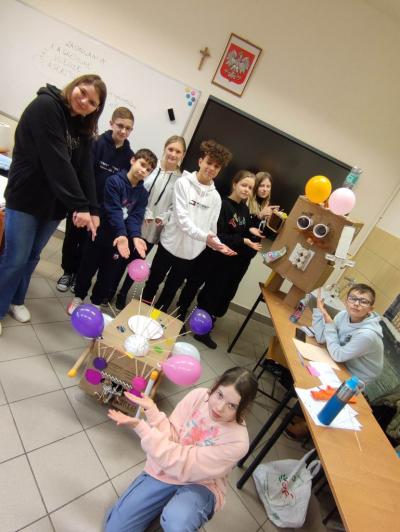 Prezentacja wykonanej pracy projektowej