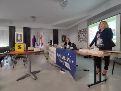 Konferencja STEAM- wystąpienie prelegentek