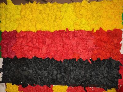 Flaga wykonana przez uczniów w ramach konkursu z okazji Dnia Języków Obcych