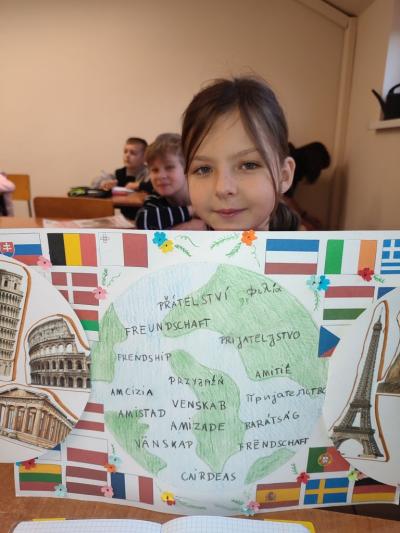Prace plastyczne uczniów  z okazji Erasmus Days.j