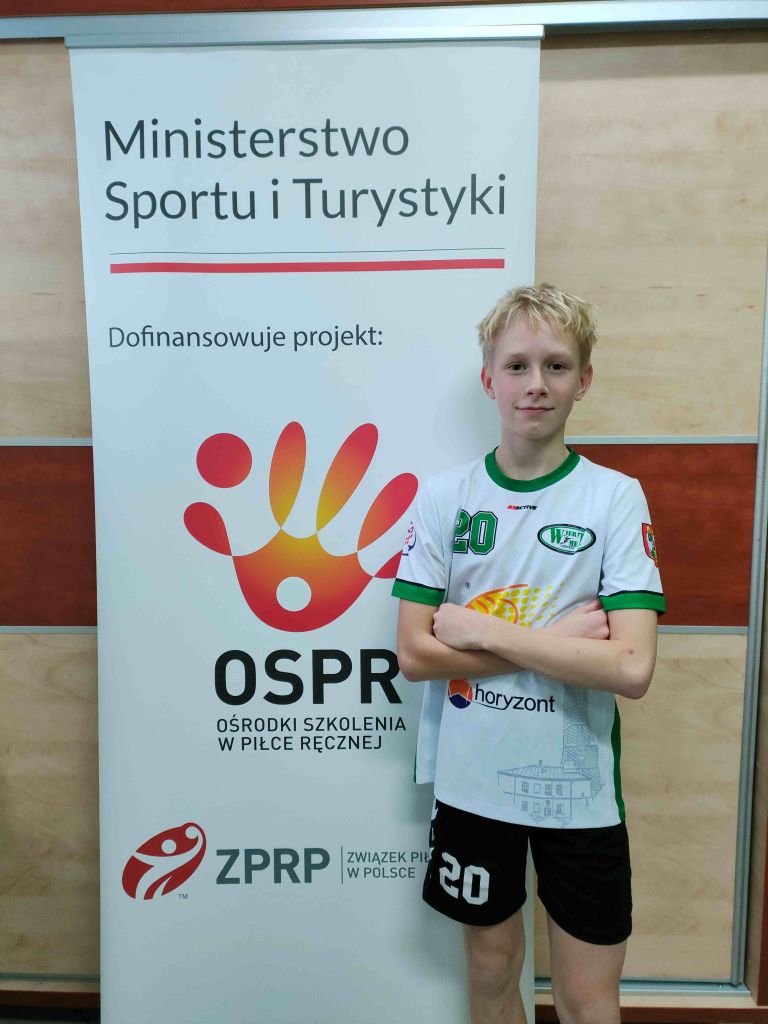 Na zdjęciu Adam Kozioł uczeń kl. VII SP w Libuszy, zawodnik UKS Wiertmet Libusza, Reprezentant Kadry Małopolski OSPR Na zdjęciu Adam Kozioł uczeń kl. VII SP w Libuszy, zawodnik UKS Wiertmet Libusza, Reprezentant Kadry Małopolski OSPR