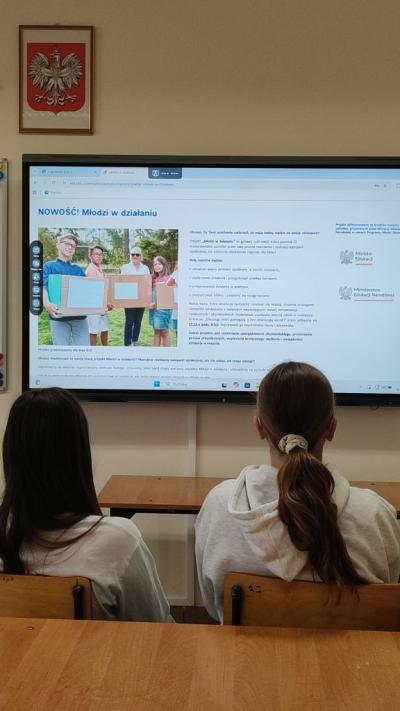 Wprowadzenie uczniów w projekt 'Młodzi w działaniu
