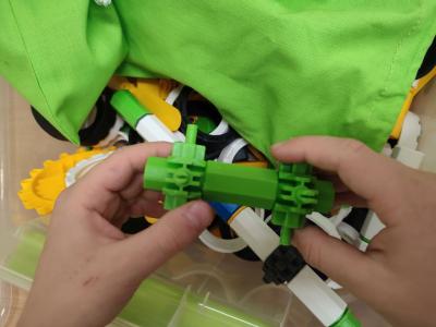 Dobieranie elementów konstrukcyjnych wg instrukcji w zadaniu