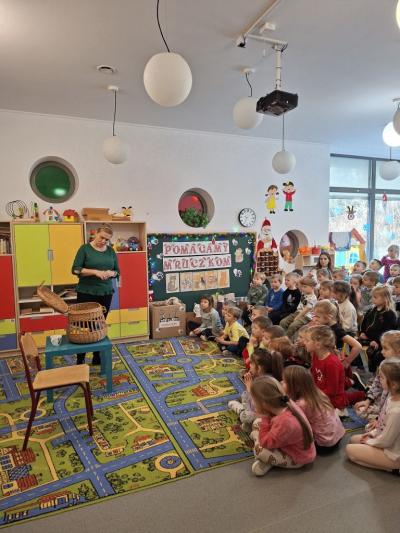 pani Kasia opowiada o zwierzatkach