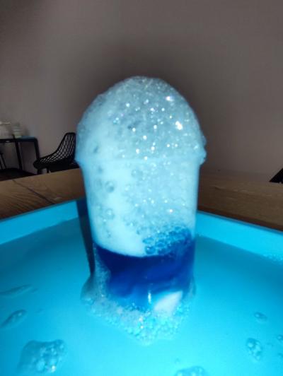 Wyniki eksperymentów w czasie warsztatów chemicznych w Muszynova