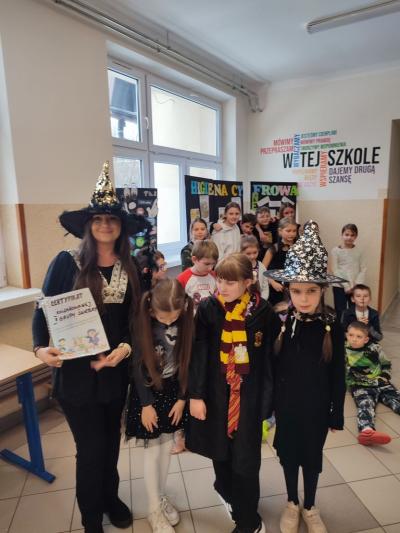 Aktywność najmłodszych na przerwach międzylekcyjnych - gra eliksir Przyjaźni