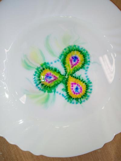 Eksperymenty z efektem wow - woda, barwniki, papier i eksplozje z piany