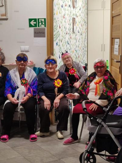 Bal karnawałowy z Seniorami w Dziennym Ośrodku Wsparcia w Libuszy