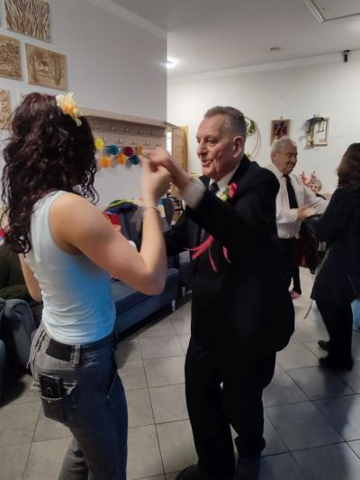 Bal karnawałowy z Seniorami w Dziennym Ośrodku Wsparcia w Libuszy