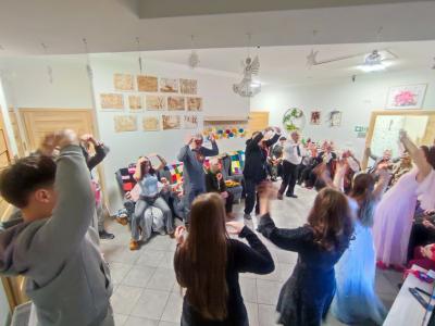 Bal karnawałowy z Seniorami w Dziennym Ośrodku Wsparcia w Libuszy