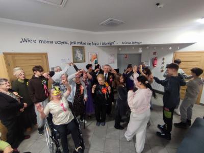 Bal karnawałowy z Seniorami w Dziennym Ośrodku Wsparcia w Libuszy