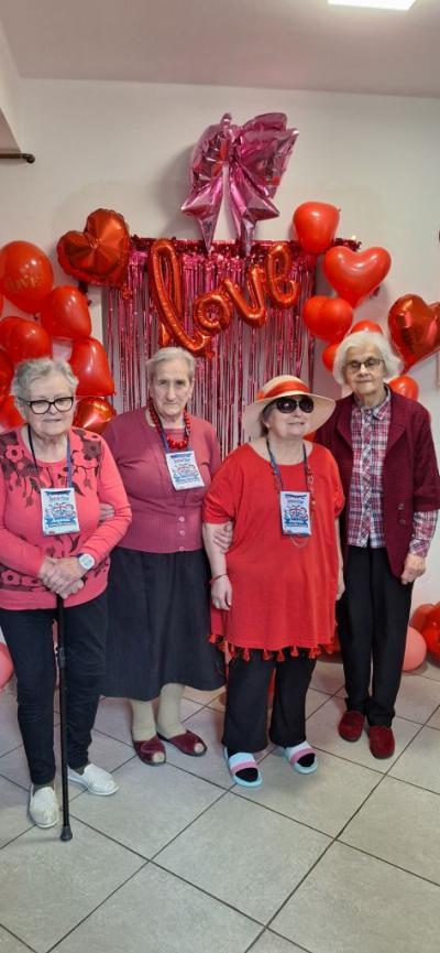 Zdjęcie grupowe Seniorów