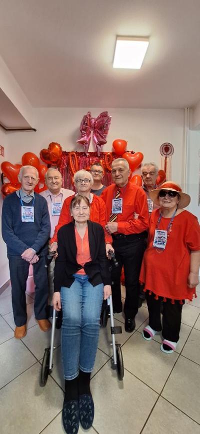 Zdjęcie grupowe Seniorów