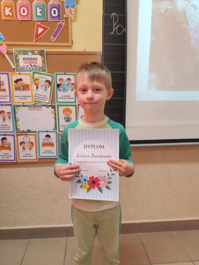 wręczenie dyplomów „Przyjaciel Wiosny” za aktywny udział w zajęciach