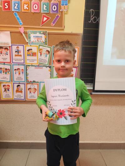 wręczenie dyplomów „Przyjaciel Wiosny” za aktywny udział w zajęciach