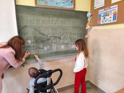 Słodki dzień w klasie 1b