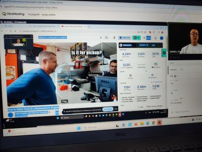 Zdjęcie z udziału w sesji online z Russellem Stannardem - zdjecia ekranu z poszczególnych etapów spotkania.