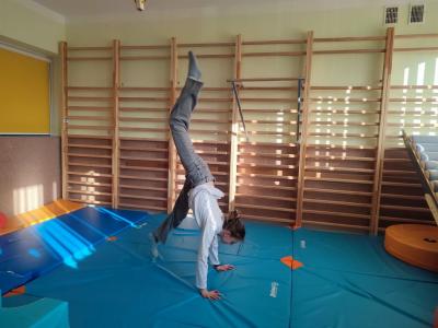 Uczniowie realizujący działąnia projektowe w ramach Ispiruję do nauki