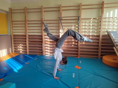 Uczniowie realizujący działąnia projektowe w ramach Ispiruję do nauki