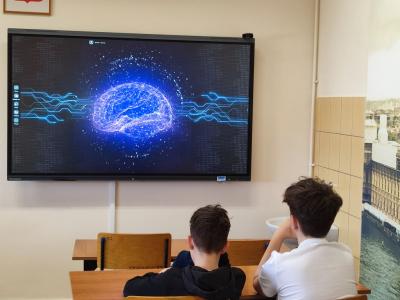 Uczniowie realizujący działąnia projektowe w ramach Ispiruję do nauki