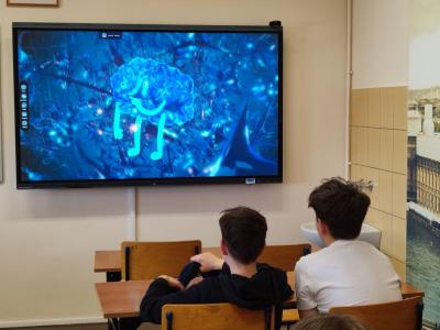 Uczniowie realizujący działąnia projektowe w ramach Ispiruję do nauki