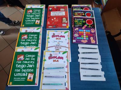 Dyplomy i nagrody w konkursie ortograficznym