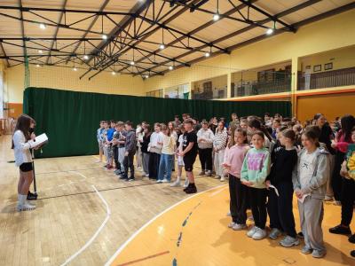 Część informacyjna z okazji Dnia Europy przygotowana przez Członków Szkolnego Klubu Europejskiego