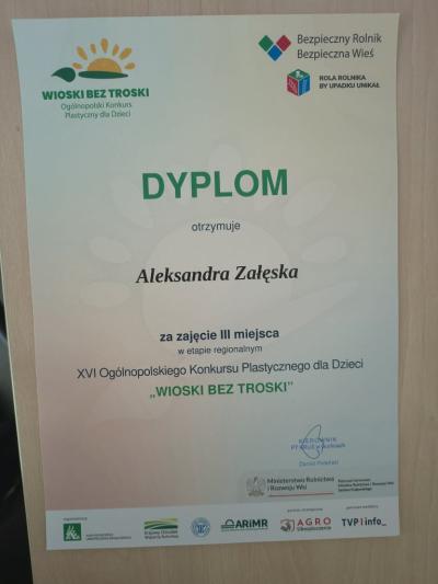 dyplom uczennicy