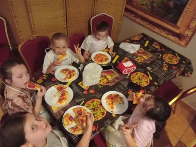Degustacja własnoręcznie wykonanej pizzy