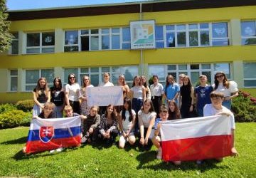 Zdjęcie grupowe zespołu projektowego