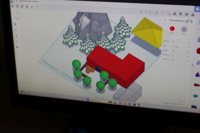 Rzut na ekran monitora a na nim tinkercad