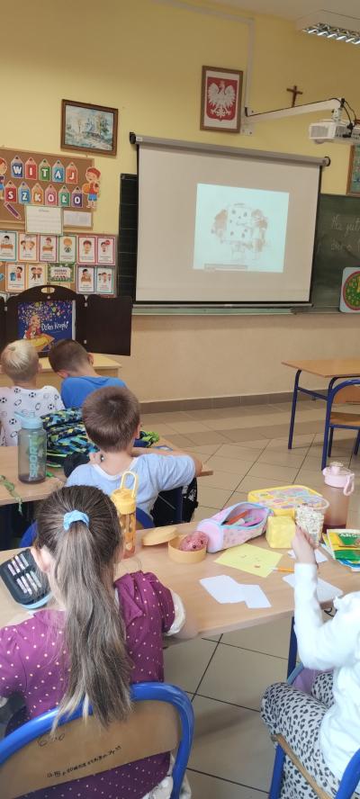 film związany z tematyką Dnia Kropki.jpg