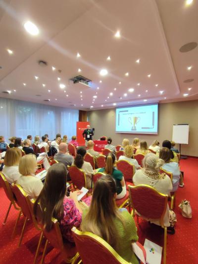 Konferencja metodyczna Macmillan w Warszawie - sesje palnelowe