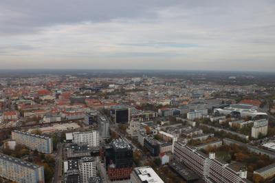 Widok na centrum Wrocławia. Zdjęcie zrobione z 49 piętra Skytower.