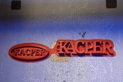 Uczniowie projektują w programie tinkercad.